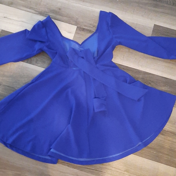 Blue dress - Picture 2 of 2